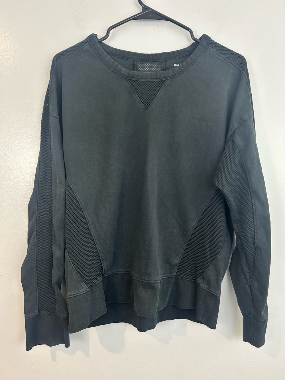 Athleta Black Long Sleeve Mesh Cruise Crewneck Sweatshirt Size Large